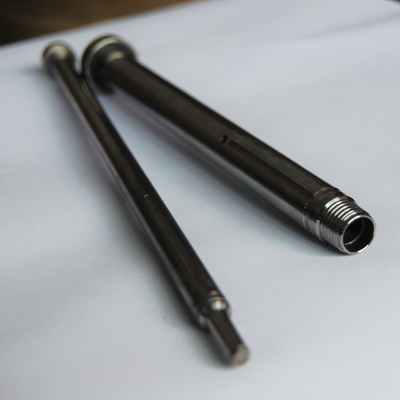 H13 SUJ2 SKD61 Ejector Pins Dan Lengan Pin DIN16756 ISO8405 1.2344 Hot Work Die Steel