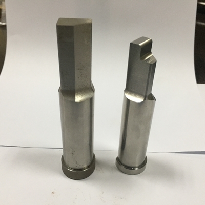 Melangkah Die Punch Pin Bahan M2 DIN 9861 D SKH51 HSS Piercing Punches