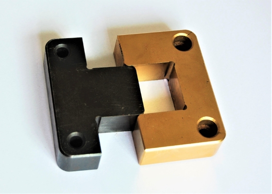 Blok Lokasi Standar DLC TiN Coating Core Pins Injection Moulding