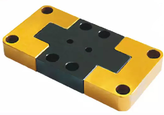 1.7131 Interlock Cetakan Injeksi Hitam Oksida, Set Blok Penguncian Persegi