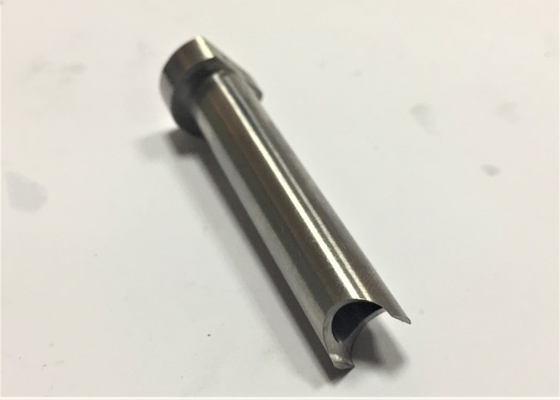 DIN1530 Cetakan Inti Pin Injeksi Plastik Pin Die Cast Kustom Untuk Suku Cadang Mobil Perangkat Medis
