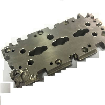 S50CH13 718 Bagian Penggilingan CNC SKD61 Aluminium CNC Layanan Penggilingan Inti Cetakan Inti Rongga